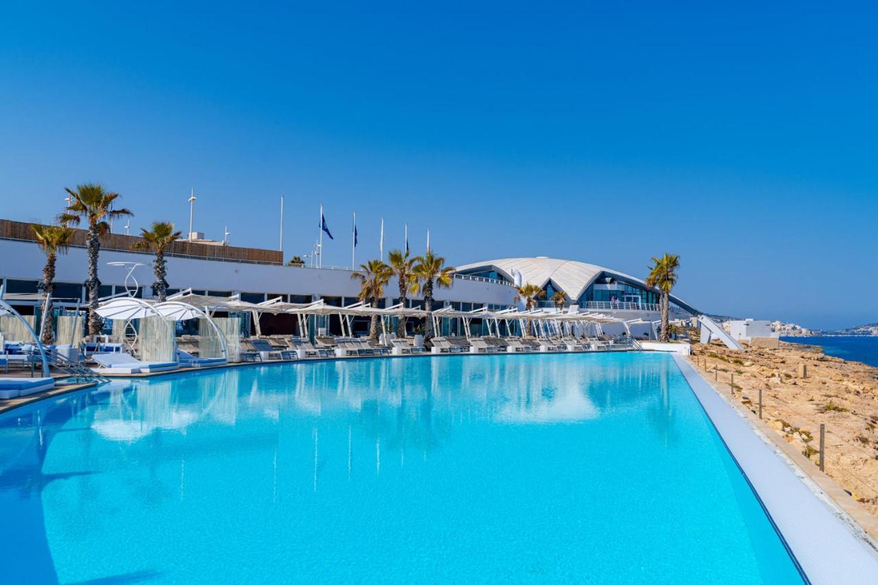 Coral Reef Apartments San Pawl il-Baħar Eksteriør billede